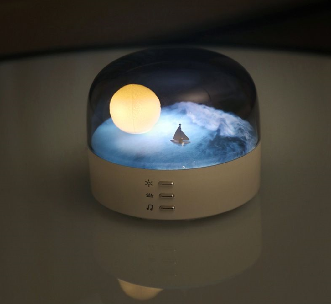 Crescent Moon Bluetooth Speaker - Retro Atmosphere Light & Ocean Theme
