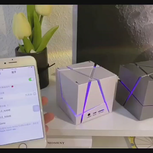Rubik's Cube Bluetooth Speaker with German Audio Chip - Premium Sound